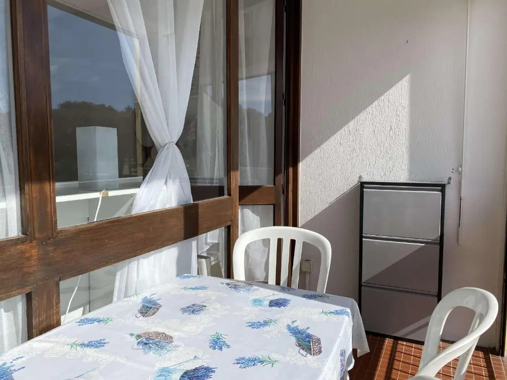 Appartement Balaruc-les-Bains, 1 pièce, 2 personnes - FR-1-553-24