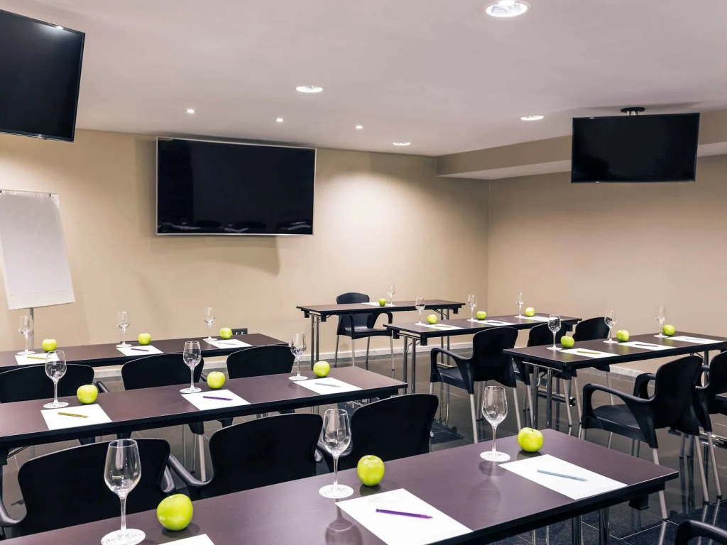 Hotel Mercure Jardines de Albia