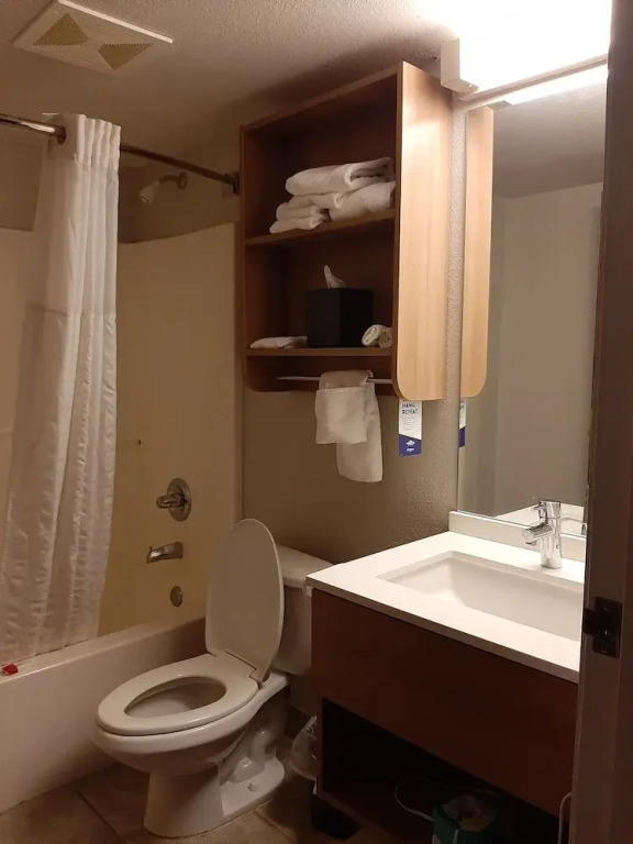 Microtel Inn & Suites by Wyndham Starkville