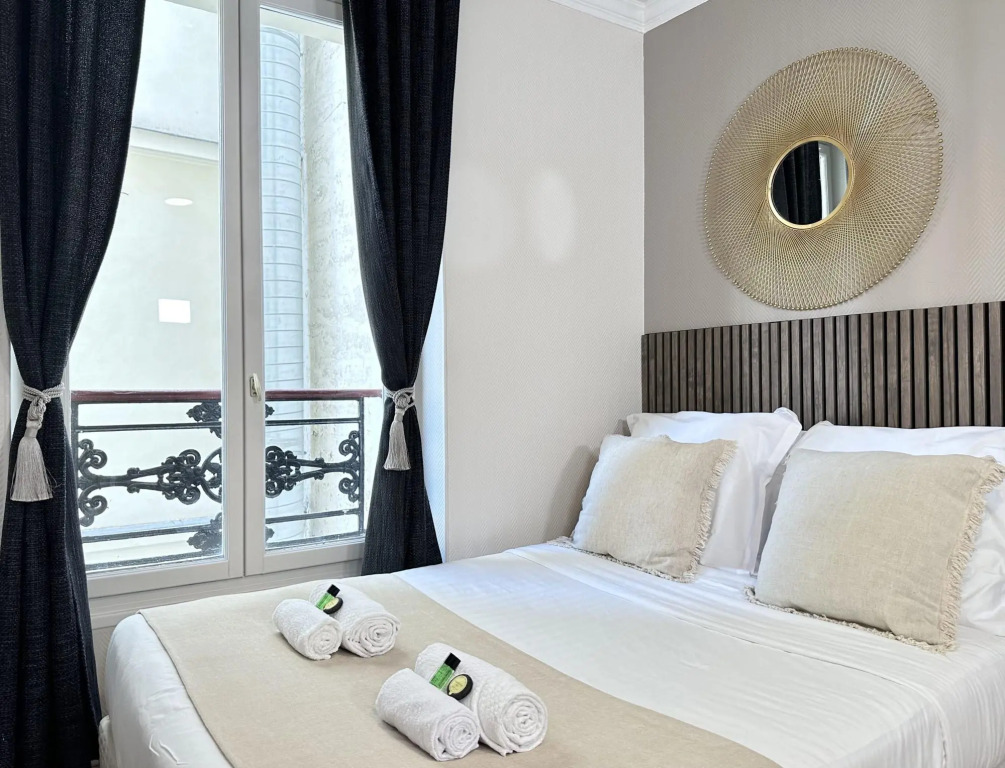 5494B  - Appartement familial - Batignolles