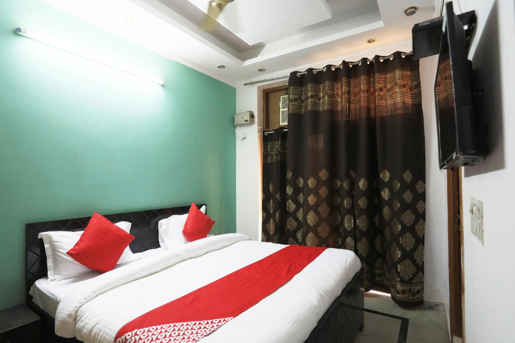 OYO 46156 OShiva Stay