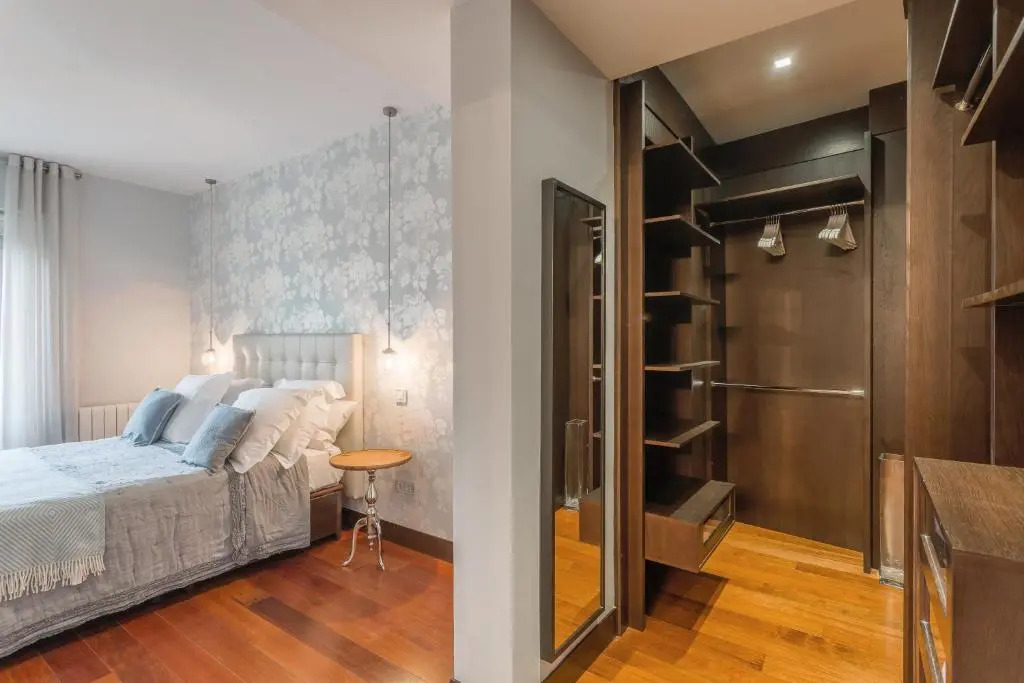 Barcelo Comfort, by Presidence Rentals