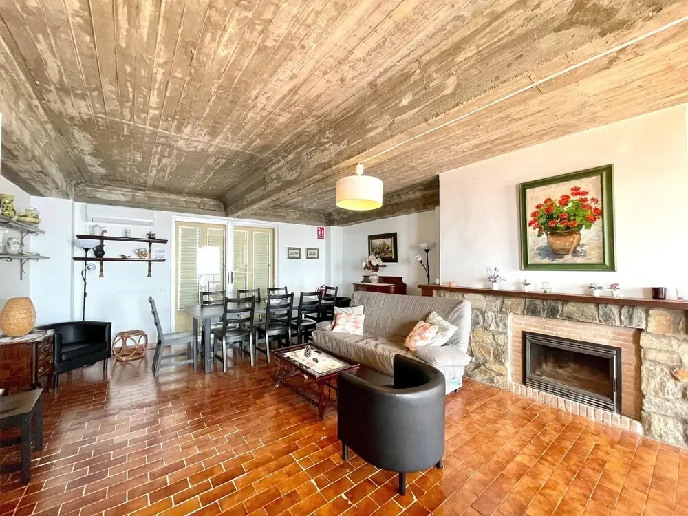 Villa in Salobreña with Sea Views