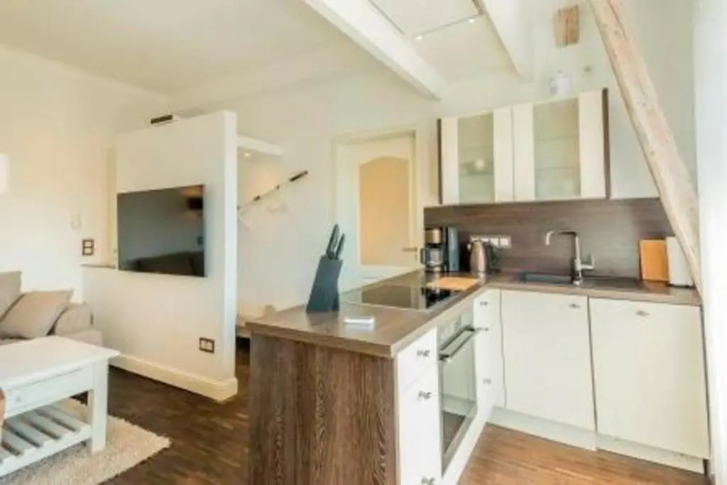 "Villa Anker" 1 Etage - links