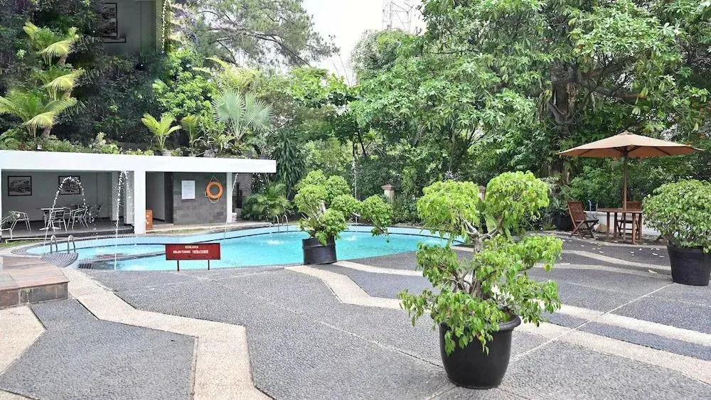 Hotel Pangrango 2