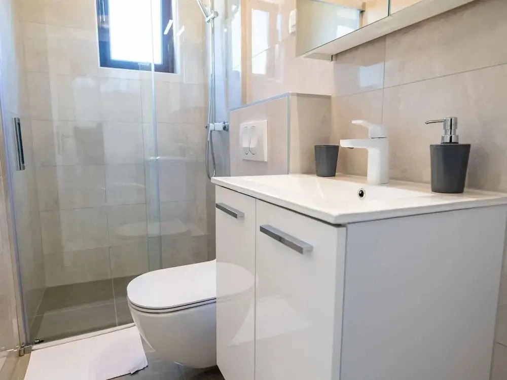 Apartment Zora in Seline, Near Pebble Beach