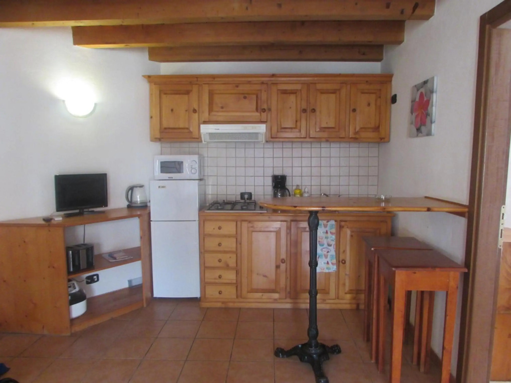 Private Apartment 1 minute to the pool & beach Santa Maria #74B