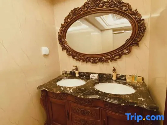 Tongyueju Gold Business Hotel