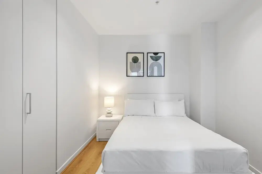 Melbourne CBD 2bed With Gym, Sauna & Pool Access