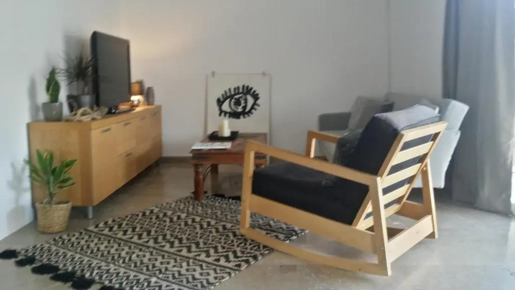 Modern, Top floor, 90sqm, near center