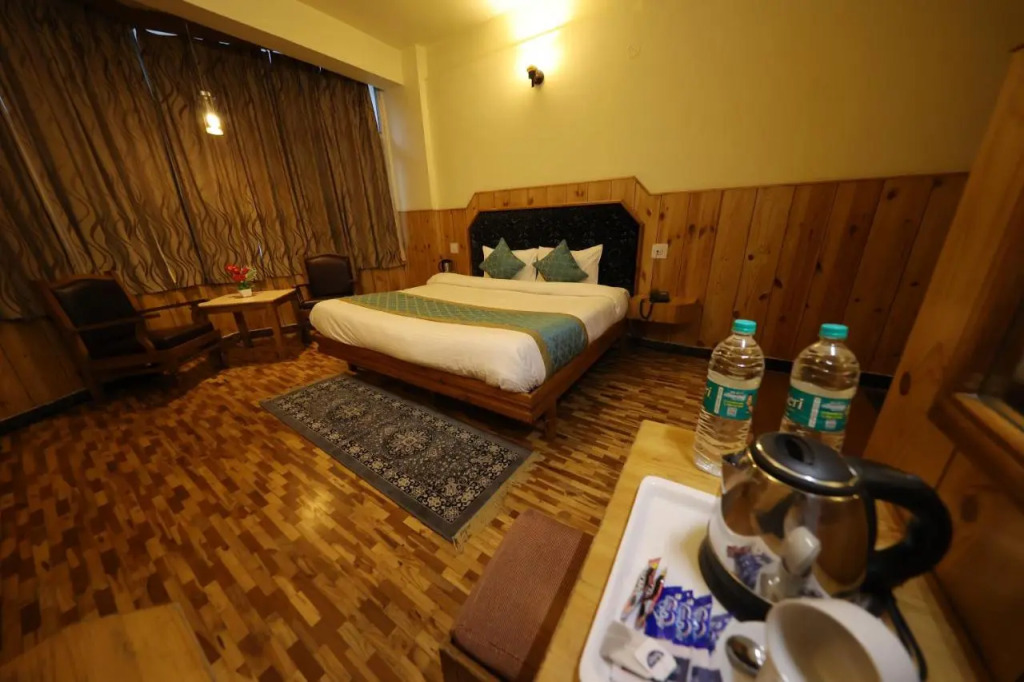 Hotel Yak