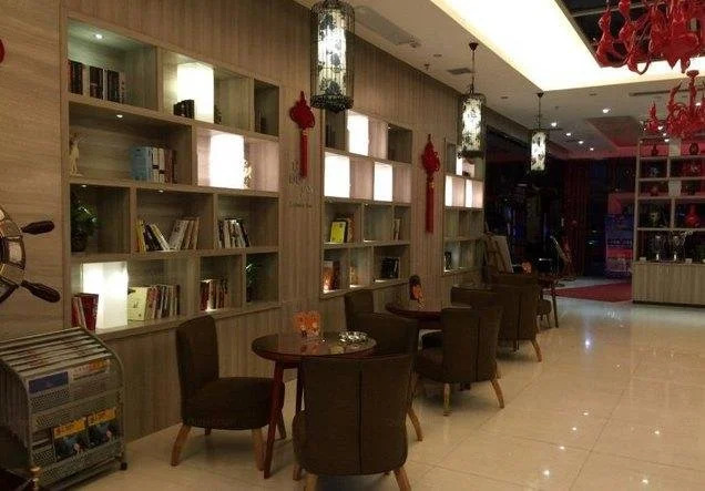 Orange Inn Wuyi Square