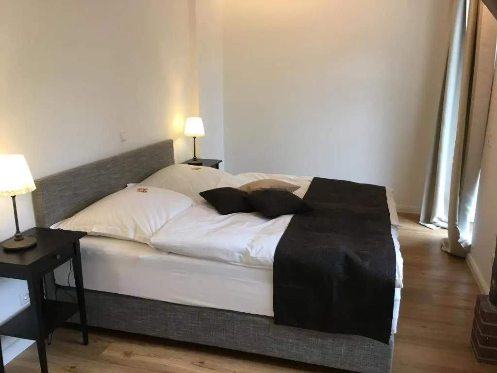 Elbe Boardinghouse
