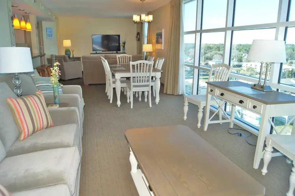 Seaside Resort 1003