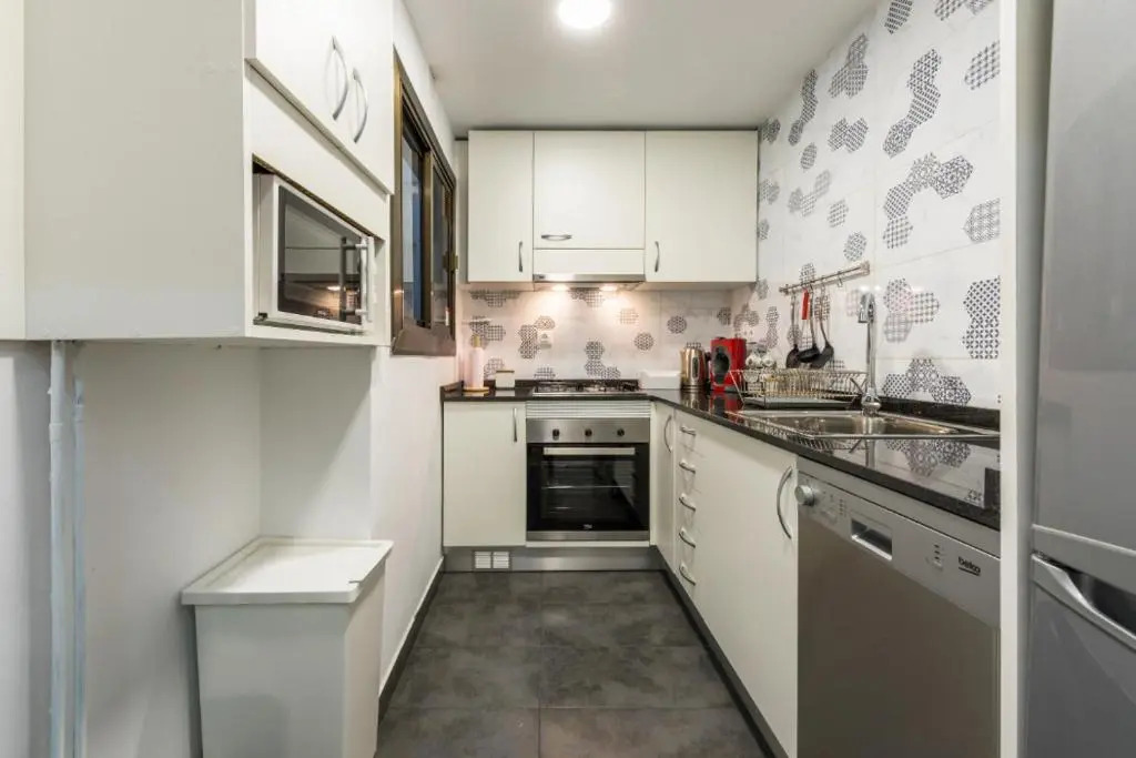 Big terrace and bright penthouse for 6 persons