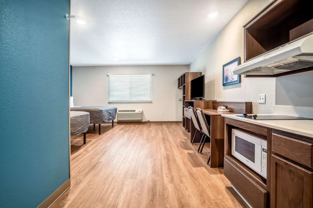 WoodSpring Suites Naples West