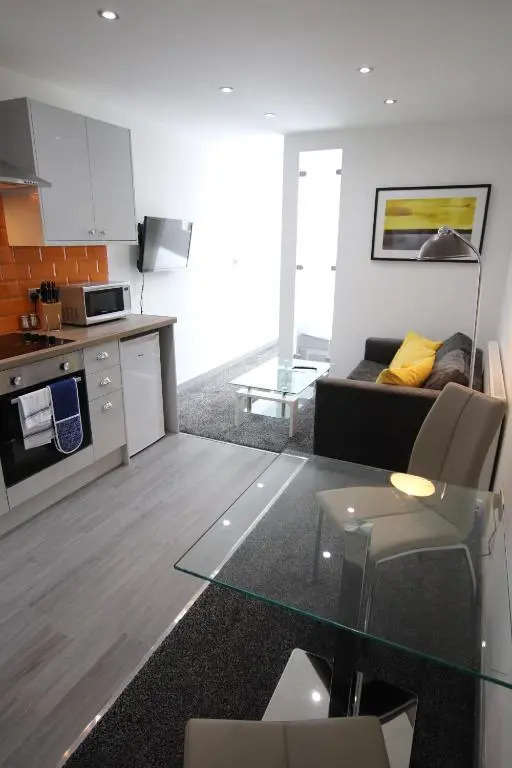 Halifax House, Studio Apartment 209