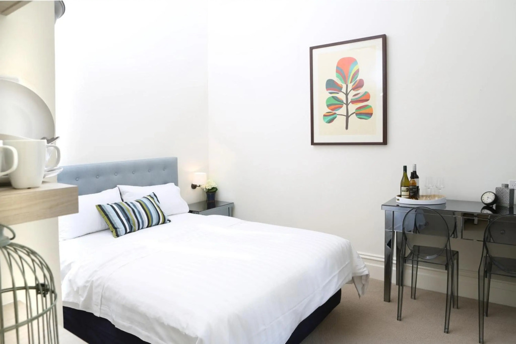 Studio 3 - Saint George Accommodation