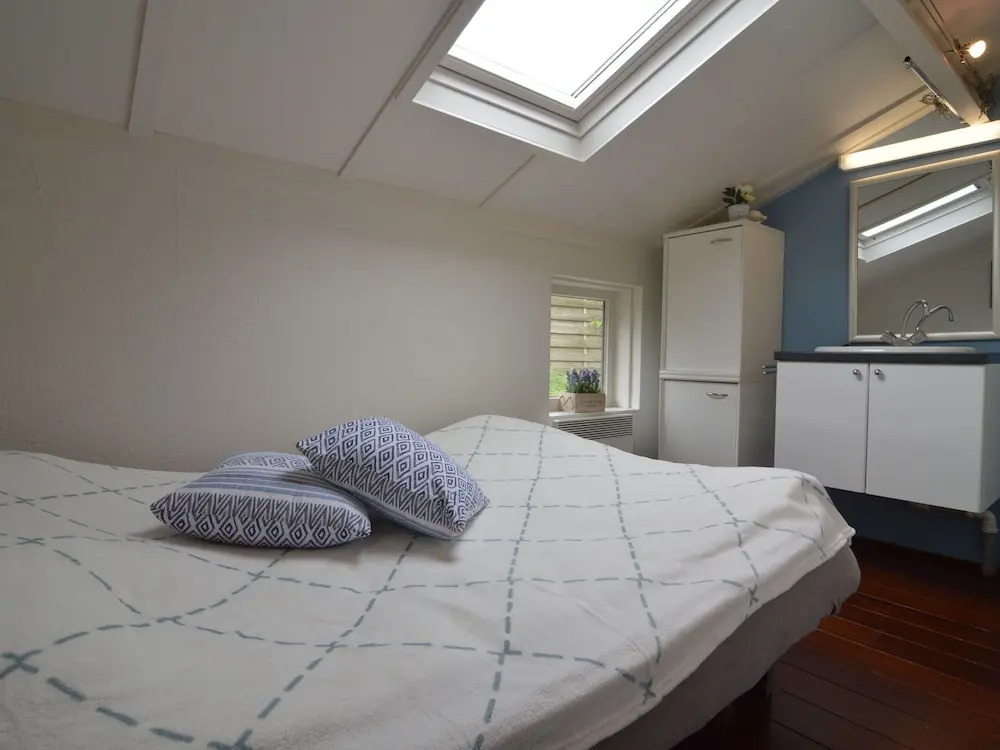 Cosy Cottage in De Panne With Garden