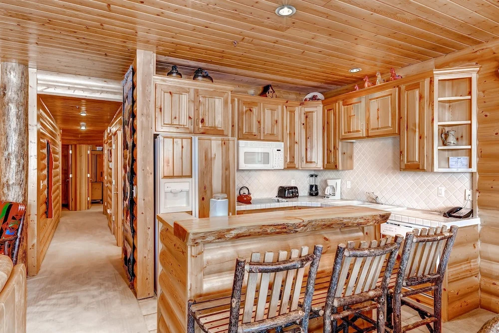 Black Bear Lodge