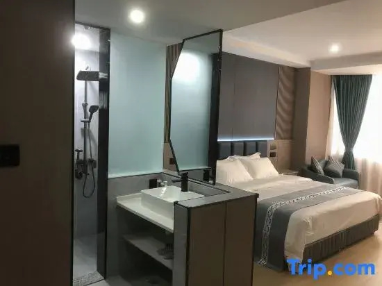 Yufuhao Hotel (Haikou Wuyuan River Sports Center)