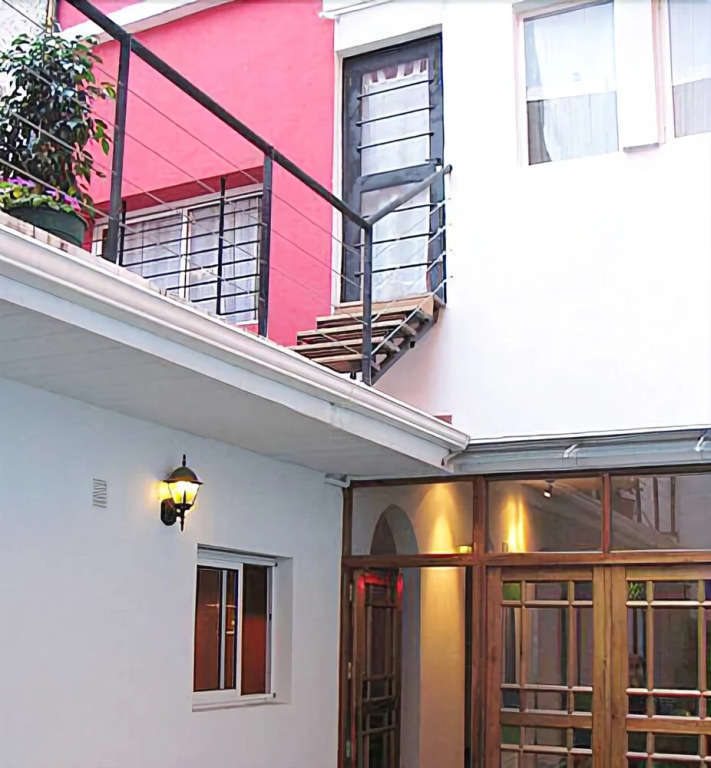 Hostel Arrabal
