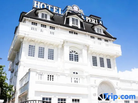 San Franz Hotel La Perla