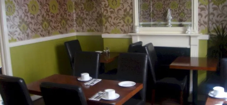 Cross Street Guesthouse