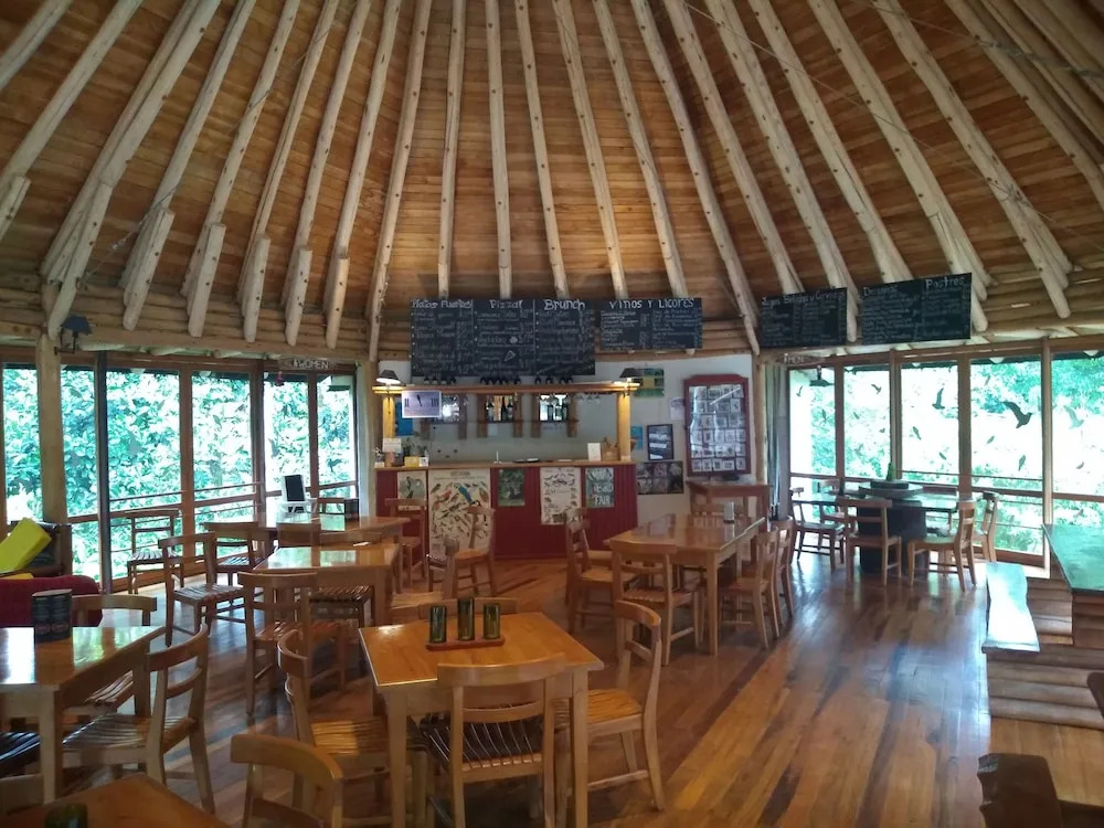 Hosteria La Roulotte - Mindo