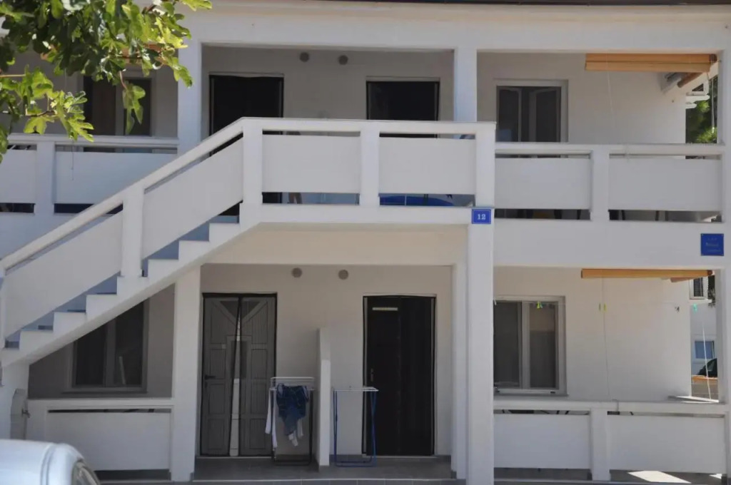 Apartments Ištuk