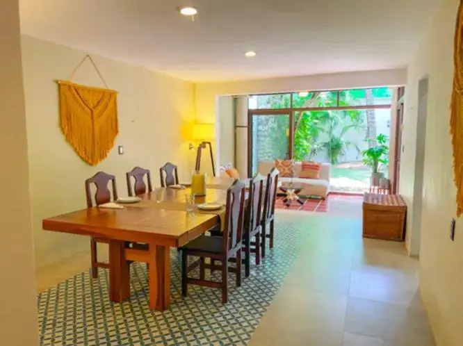 Casa Centrica 5bed/5bath AC/GYM 5 min 5ta av y Playa