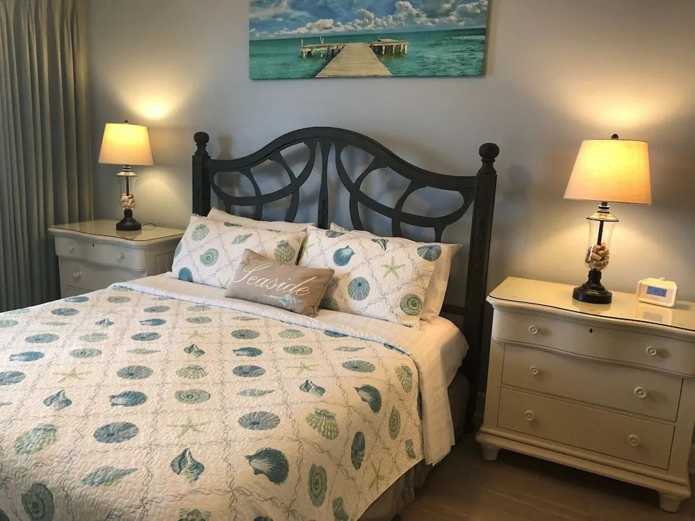 Sunrise Beach 810 by RedAwning