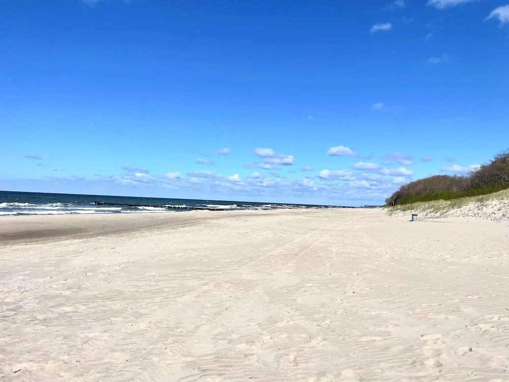 Comfortable Holiday Homes, Right by the Beach