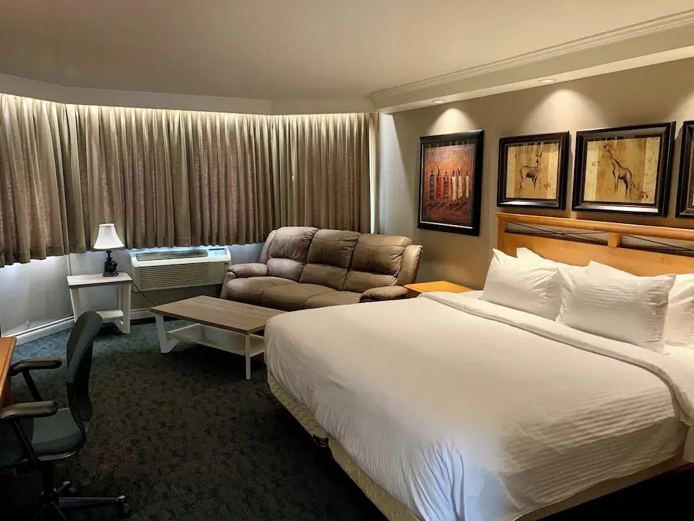 Peace Valley Inns
