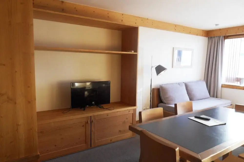 Belle Plagne Three-roomed Apartment on Slopes for 7 People of 48 mÂ² Ner404