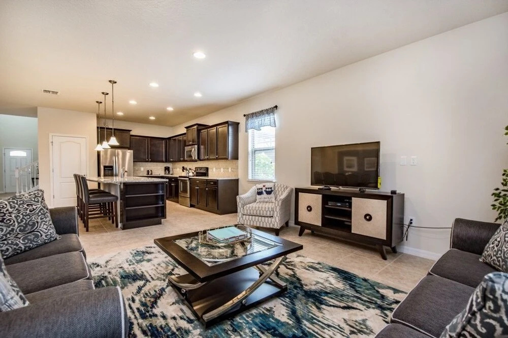 Amazing House! Windsor at Westside - 2174TC
