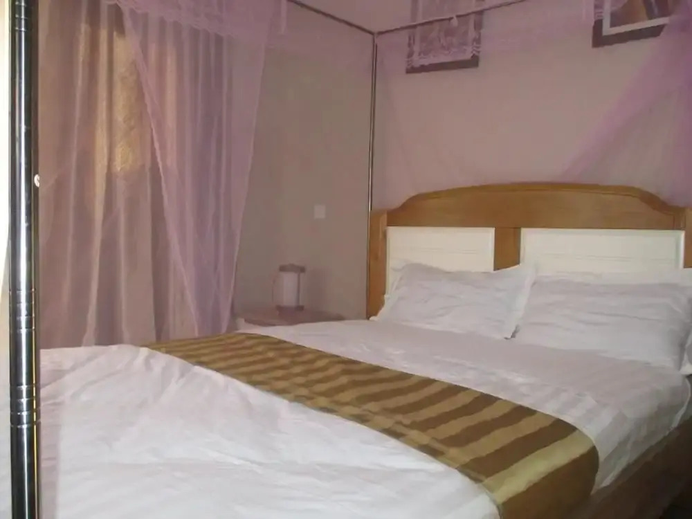 Glenville Suites