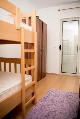 Apartments Duvan