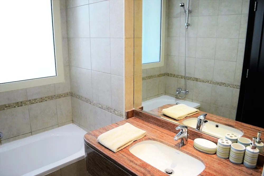 Sea view furnished STUDIO with balcony in Marina - JMI