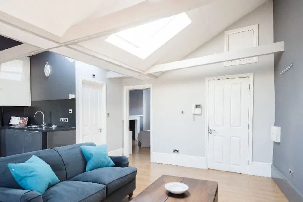The Riverside Escape - 3bdr in 3 Central Apartments