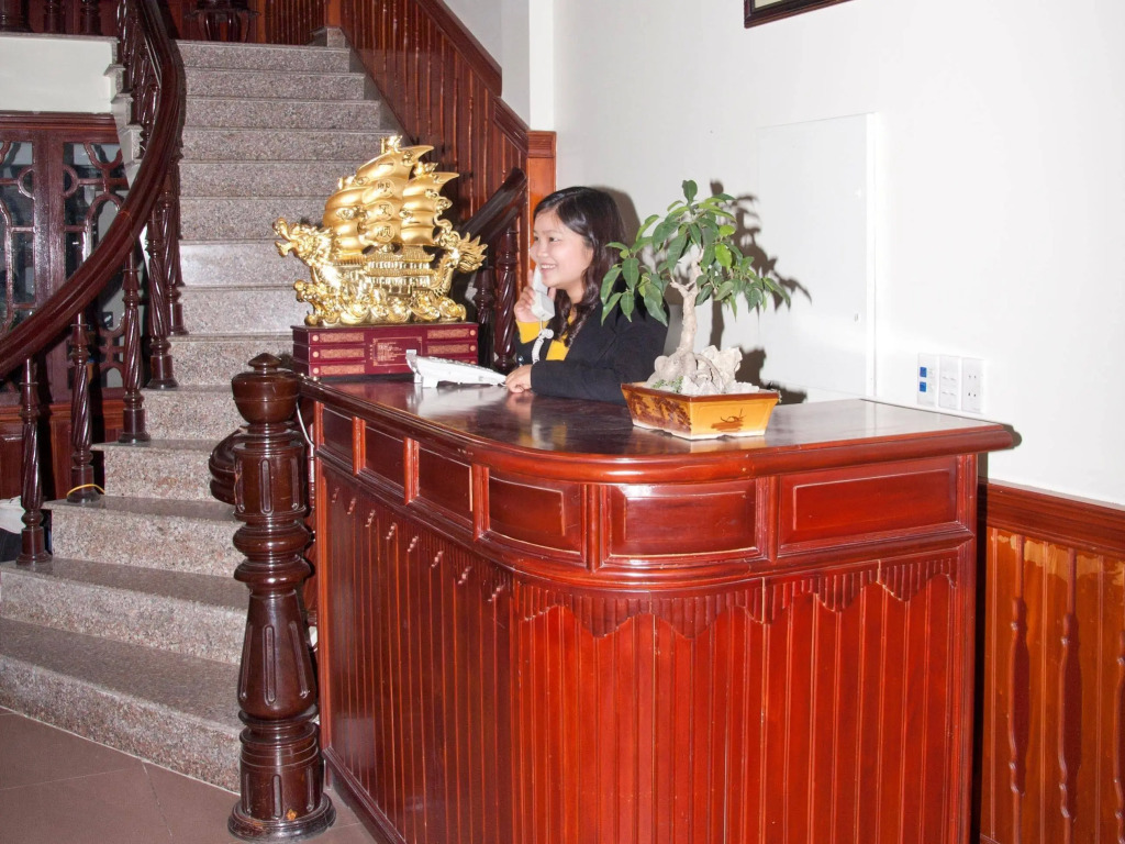 Khách sạn Thái Hưng