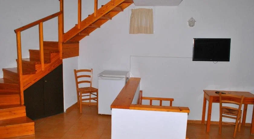 Ariadni Apartments
