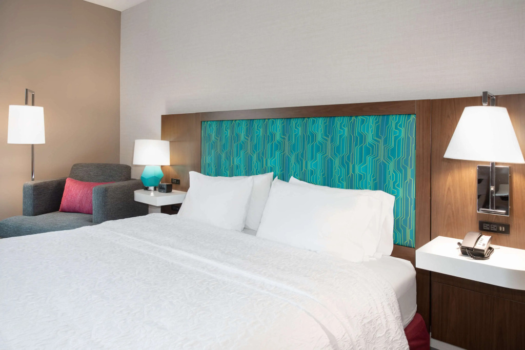 Hampton Inn & Suites Watsonville