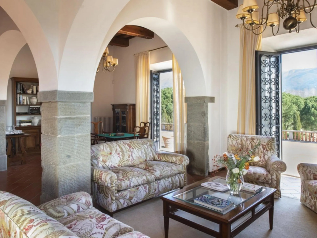 Luxury Villa 30 minutes from Florence-VILLA IL GIGLIO