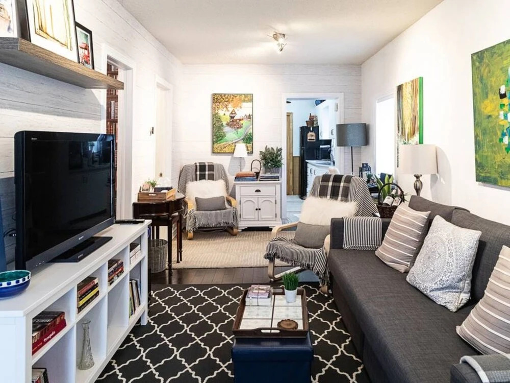 Cosy 2 Bedroom House With Backyard Garden