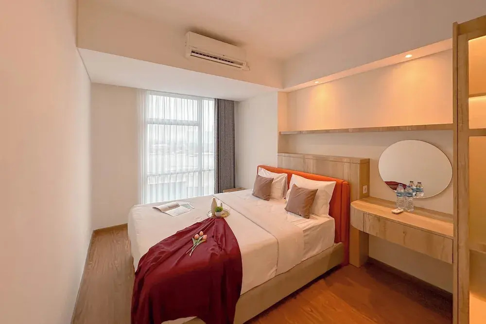 Cozy And Homey 2Br At Grand Sungkono Lagoon Apartment