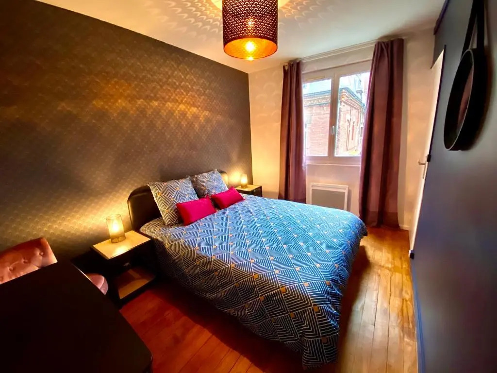 6- Appartement de 2 pièces refait à neuf en centre ville
