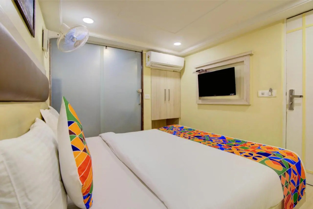 Hotel Kaushal Palace