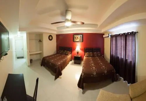 La Huerta Hotel