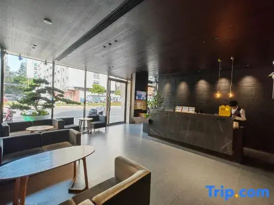Ls·Shangpin Hotel (Shantou High-speed Railway Station)